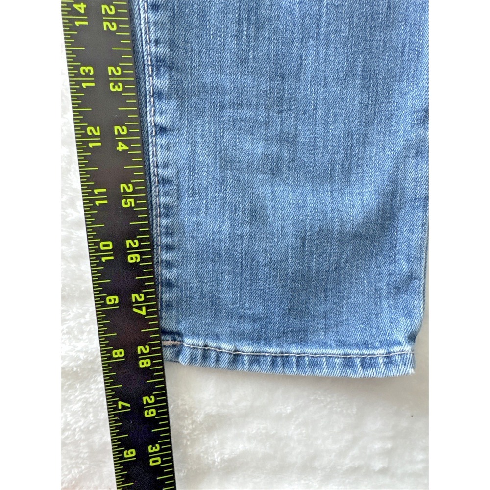 TRUE RELIGION Jeans Womens Size 31 Medium/Light Wash Embellished Pockets CHRISSY - Picture 15 of 16